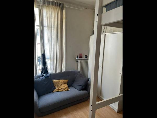 Colocation / Appartement 2 pièces de 46 m², Paris, Square Vermenouze / Photo 2