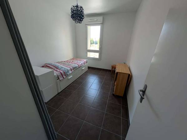 Colocation / Appartement 3 pièces de 68 m², Toulouse, Rue Louise Weiss / Photo 5