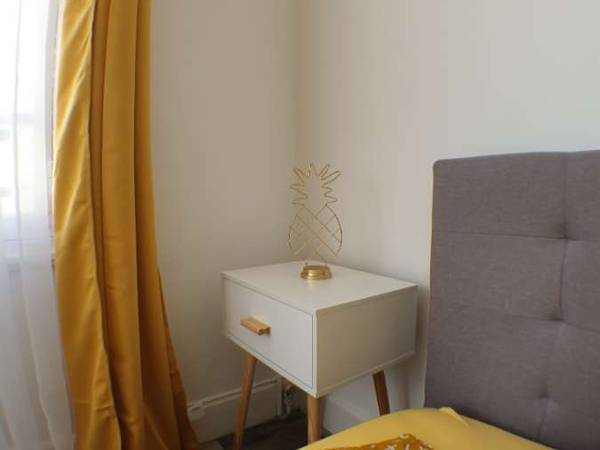 Colocation / Appartement 5 pièces de 93 m², Grenoble, Avenue Alsace Lorraine / Photo 2