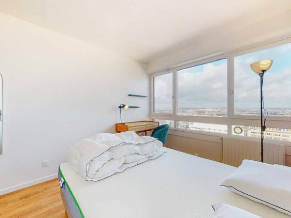 Room share / 7 rooms apartment · 132 m², Nanterre, 34 Rue Salvador Allende, / Photo 9