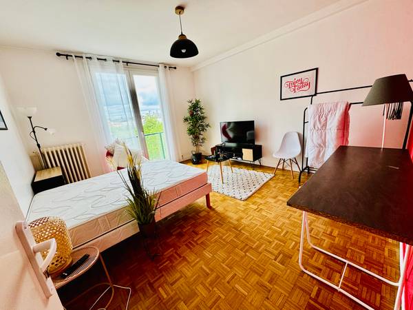Colocation / Appartement 3 pièces de 53 m², Rennes, Rue du Capitaine Maignan / Photo 2