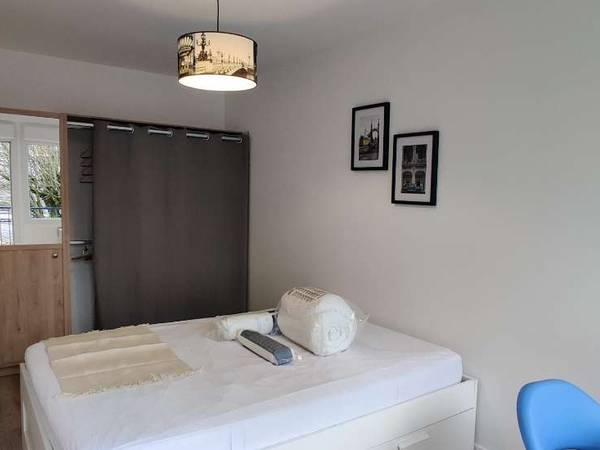 Colocation / Appartement 5 pièces de 72 m², Gagny, Place de Lattre de Tassigny / Photo 5