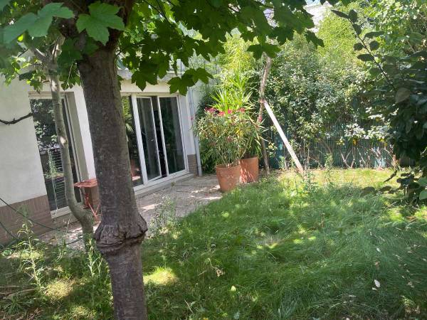 Colocation / Maison 5 pièces de 120 m², Aubervilliers, Rue Henri Barbusse / Photo 2