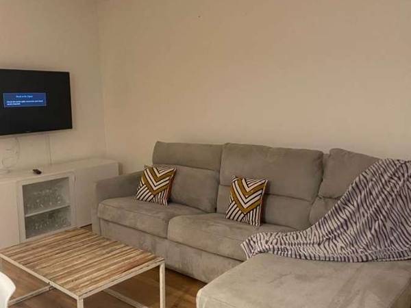 Sous-location / Appartement 2 pièces de 50 m², Châtillon, Rue Lasègue / Photo 6