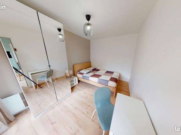 Colocation / Appartement 5 pièces de 80 m², Le Havre, Rue Labédoyère / Photo 3