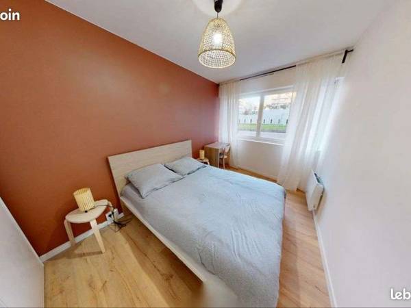 Colocation / Appartement 5 pièces de 80 m², Le Havre, Rue Labédoyère / Photo 2