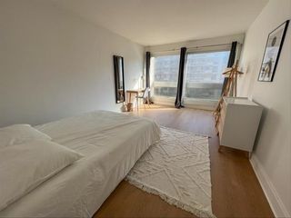 Chambre chez l'habitant / Appartement 1 pièce de 12 m², Paris, Rue de Vouillé