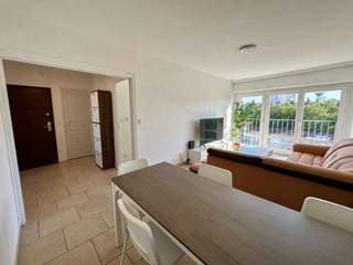 Room share, 6 rooms apartment, Vénissieux