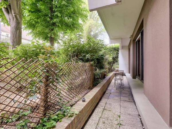 Colocation / Appartement 6 pièces de 90 m², Le Kremlin-Bicêtre, Rue Anatole France / Photo 2
