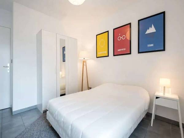 Colocation / Appartement 6 pièces de 93 m², Lyon, Rue Seguin / Photo 2