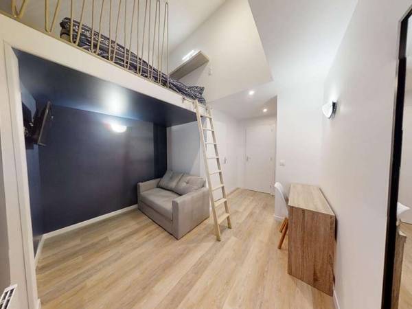 Colocation / Duplex 4 pièces de 110 m², Nantes, Route de Rennes / Photo 2