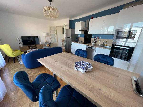 Colocation / Appartement 5 pièces de 102 m², Marseille, Boulevard Chave / Photo 2