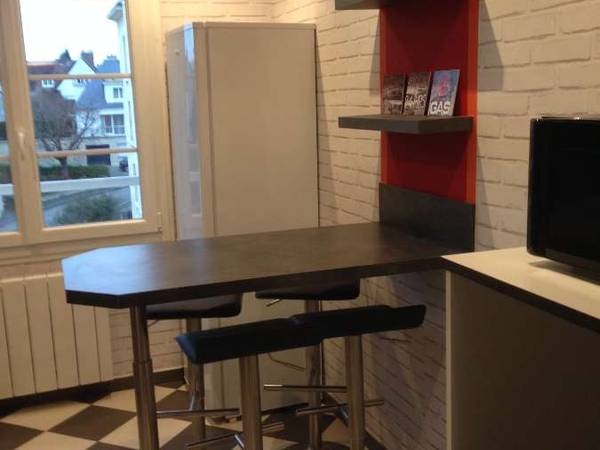 Colocation / Appartement 4 pièces de 76 m², Caen, Rue du Gaillon / Photo 2