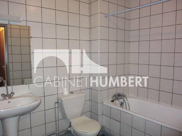 Location / Appartement 2 pièces de 62 m², Saint-Étienne, Rue Georges Teissier Rue / Photo 5