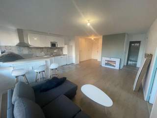 Colocation / Appartement 4 pièces de 85 m², Paris, Place Auguste Baron