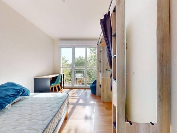 Colocation / Appartement 4 pièces de 70 m², Angers, Boulevard Gaston Birgé / Photo 2