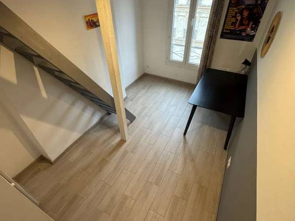 Colocation / Appartement 6 pièces de 100 m², Marseille, Rue de Forbin / Photo 2