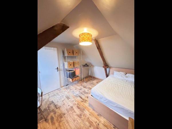Chambre pour étudiant / Maison 10 pièces de 185 m², Quimper, Rue Henri de Bournazel / Photo 2