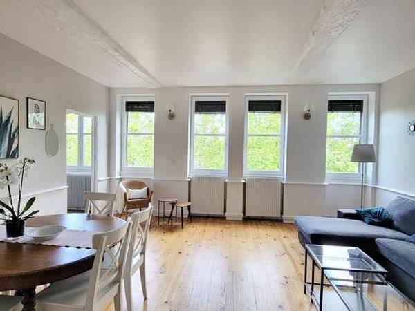 Colocation / Appartement 4 pièces de 107 m², Lyon, Quai Romain Rolland / Photo 2