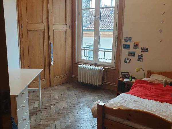 Colocation / Appartement 4 pièces de 90 m², Lyon, Rue de Saint-Cyr / Photo 2