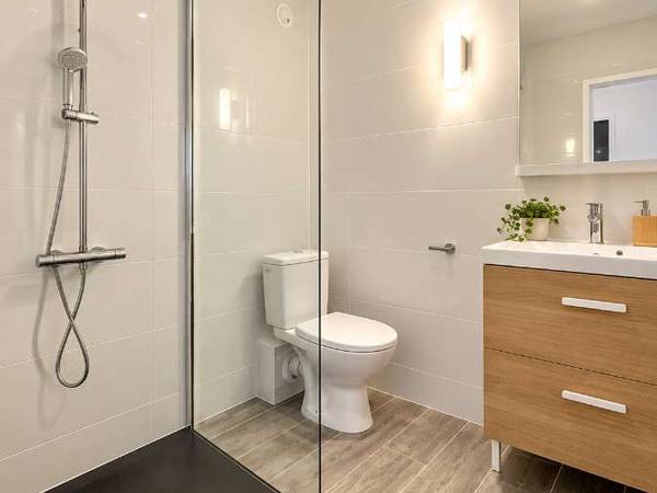 Colocation / Appartement 5 pièces de 84 m², Pessac, Rue des Fuchsias / Photo 4