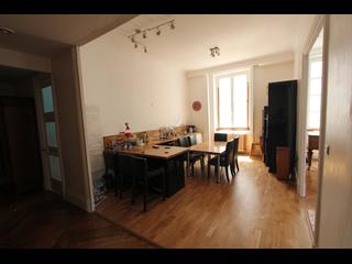 Flatsharing / 7-bedroom flat · 211 m², Saint-Étienne, Rue Gambetta
