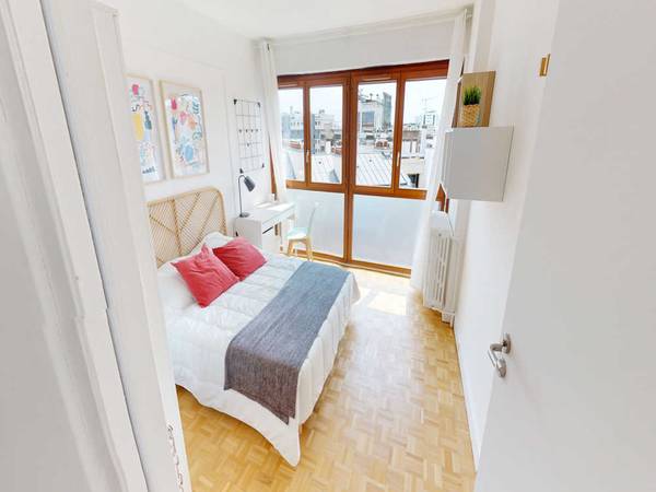 Colocation / Appartement 5 pièces de 90 m², Paris, Rue du Champ de l'Alouette / Photo 2