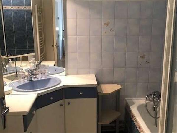 Colocation / Appartement 5 pièces de 78 m², Lormont, Avenue de la Libération / Photo 4