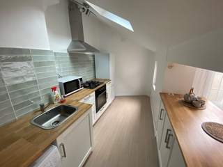 Colocation / Appartement 4 pièces de 100 m², Pau, Rue Montpensier