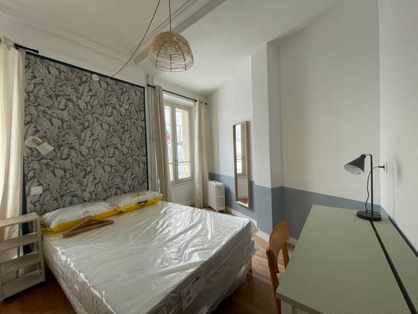 Location / Appartement de 305 m², Montreuil, Rue Robespierre / Photo 13