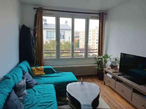 Sous-location / Appartement 3 pièces de 58 m², Montreuil / Photo 2