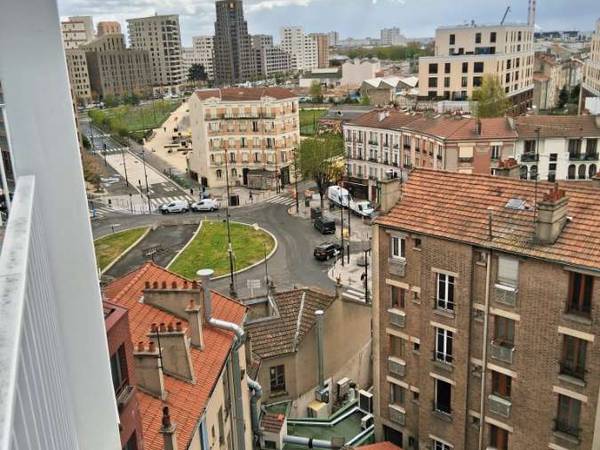 Colocation / Appartement 4 pièces de 82 m², Ivry-sur-Seine, Boulevard Paul Vaillant Couturier / Photo 2