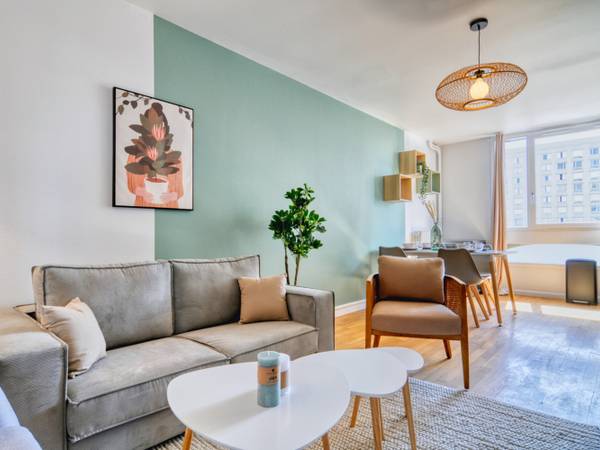 Colocation / Appartement 5 pièces de 85 m², Lyon, Rue Philippe Fabia / Photo 2