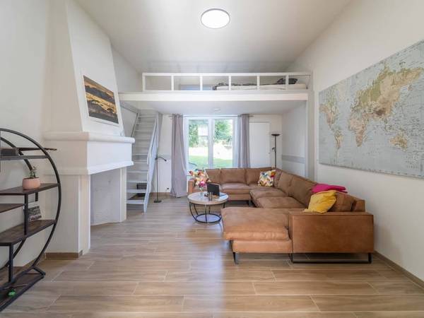 Coliving / Maison 10 pièces de 278 m², Wavre, Rue Provinciale / Photo 2