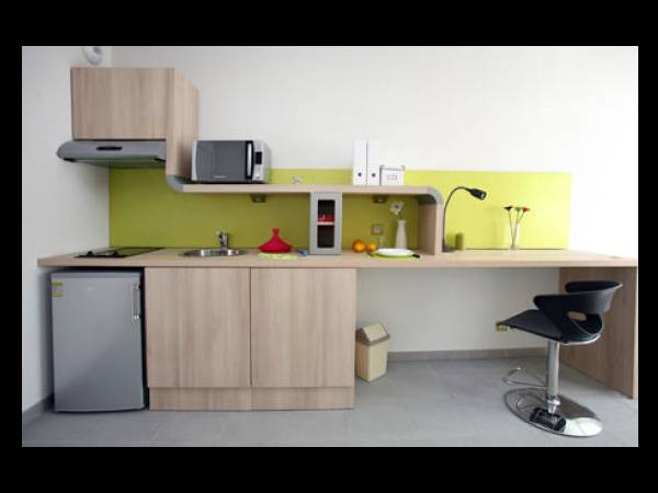 Location / Résidence 1 pièce de 14 m², Marseille, 100 Avenue Merlan / Photo 2