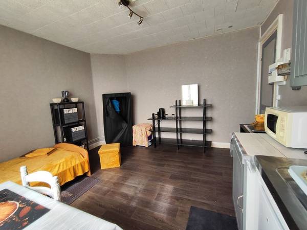 Location / Studio, Calais / Photo 6