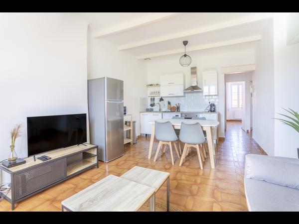 Colocation / Appartement 4 pièces de 65 m², Toulon / Photo 2