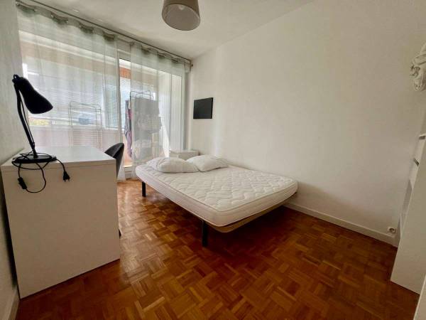 Colocation / Appartement 5 pièces de 85 m², Rennes, Avenue du Languedoc / Photo 2