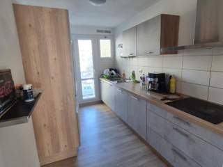 Colocation / 5 rooms apartment · 92 m², Rennes, Rue du Nivernais