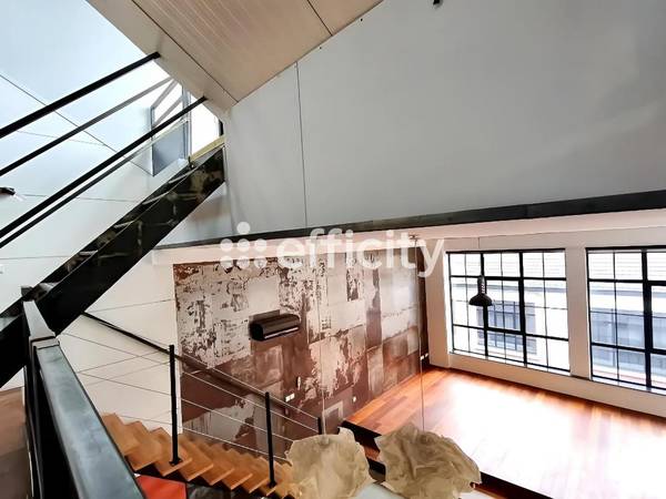 Location / Loft/atelier 3 pièces de 138 m², Roubaix, Rue Decreme / Photo 2