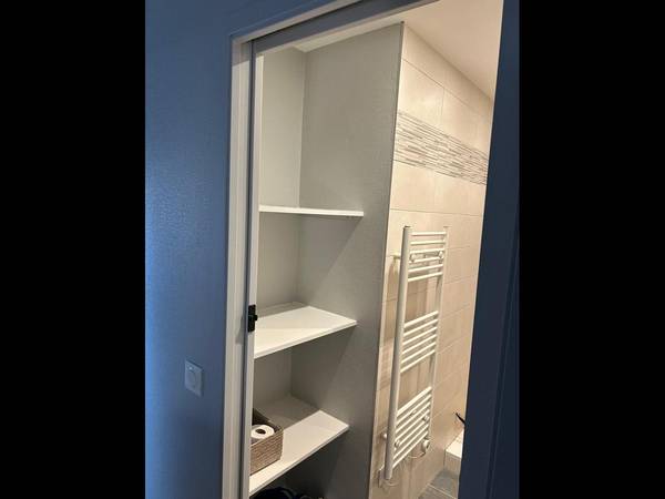 Colocation / Appartement 8 pièces de 102 m², Mulhouse, Rue Gutenberg / Photo 2