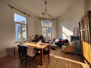 Colocation / Appartement 9 pièces de 100 m², Saint-Gilles, Chaussée de Waterloo