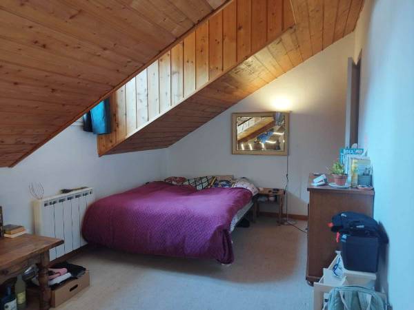 Colocation / Maison 10 pièces de 180 m², Barcelonnette, Rue de la Blachière / Photo 2