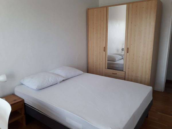 Colocation / Immeuble 5 pièces de 95 m², Villeurbanne, Rue de la Baïsse / Photo 2