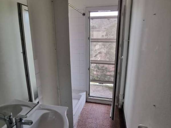 Colocation / Appartement 4 pièces de 70 m², Chambéry, Rue Jean Mermoz / Photo 2