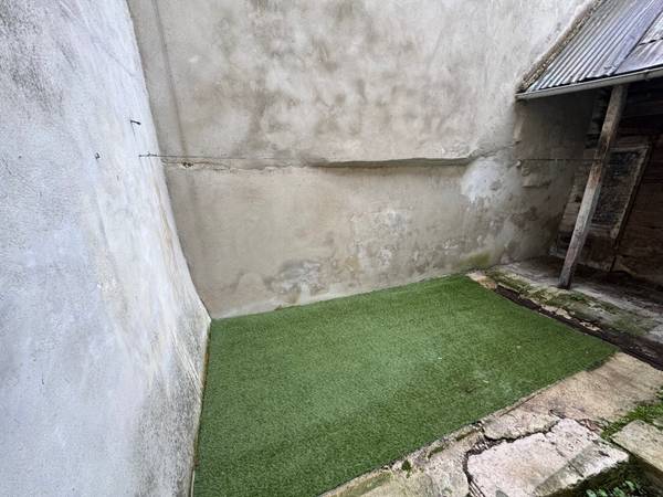 Location / Appartement 2 pièces de 48 m², Bar-sur-Aube, 28 Rue Beugnot / Photo 7