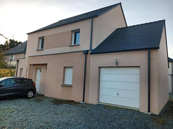 Colocation / Maison 5 pièces de 110 m², Saint-Barthélemy-d'Anjou, Allée de la Grive Musicienne / Photo 3
