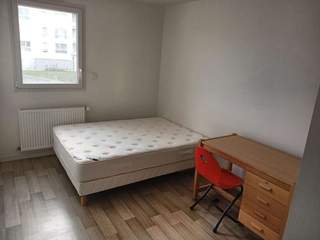 Colocation / Maison 5 pièces de 110 m², Saint-Barthélemy-d'Anjou, Allée de la Grive Musicienne