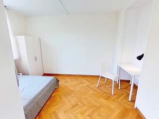 Gedeelde woning / 4 rooms apartment · 61 m², Marseille, Avenue Jules Cantini