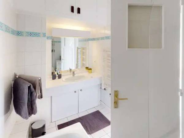 Colocation / Appartement 7 pièces de 82 m², Paris, Rue de Cronstadt / Photo 7